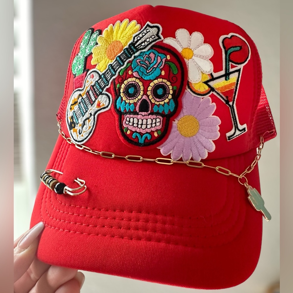 Dia De Los Muertos Sugar Skull Day of Dead Patch Trucker Hat Cap with Chain